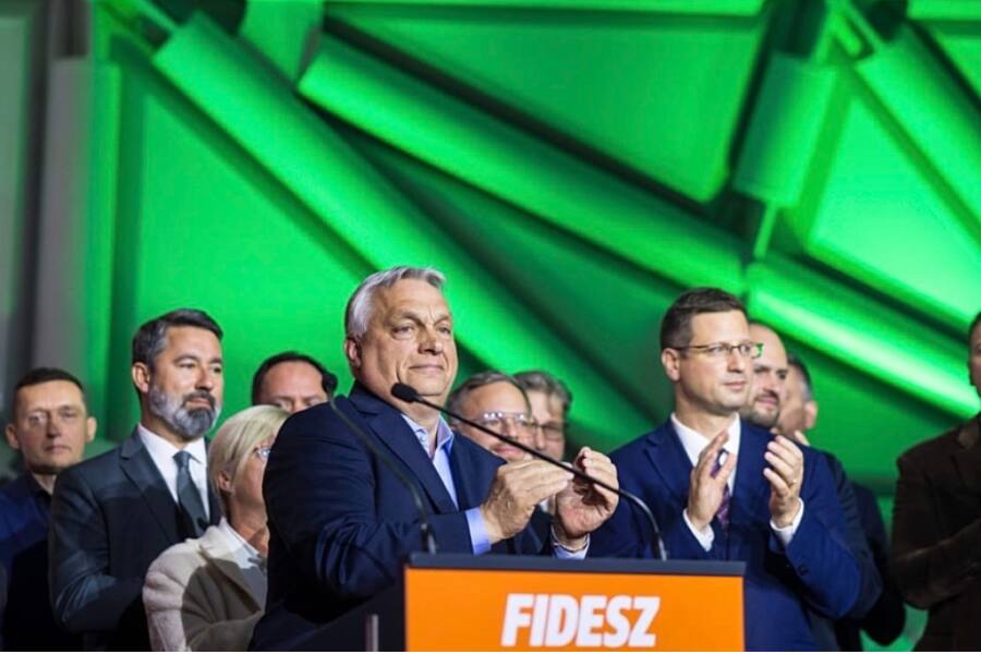 Виктор Орбан возвращает мандат депутата после разгромного поражения