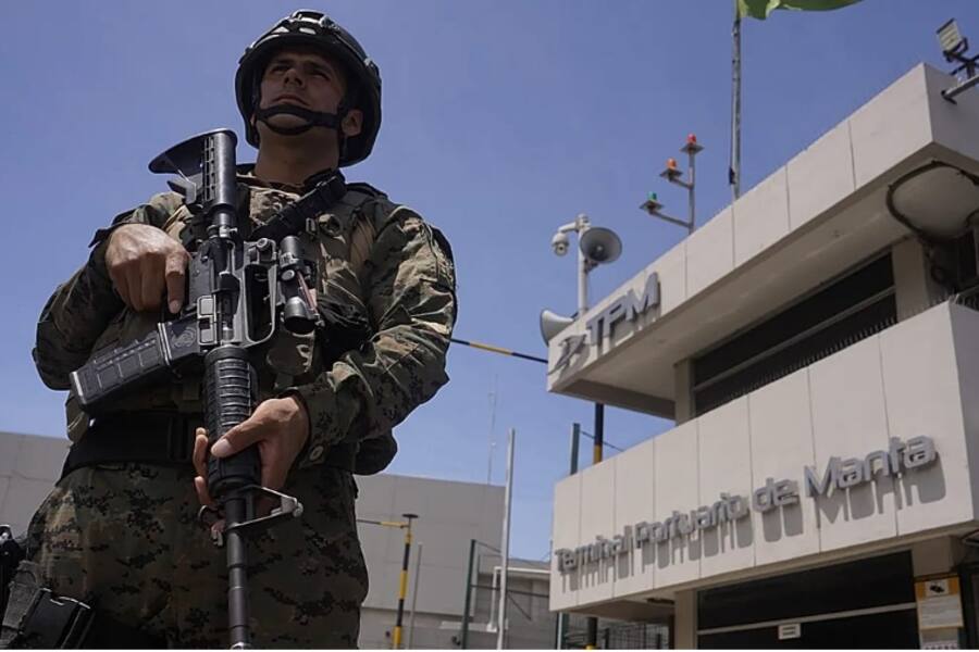 В Эквадоре начата масштабная операция против наркокартелей при поддержке США