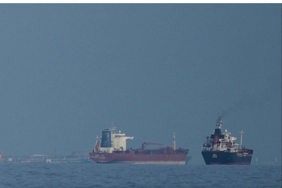 США временно расширили разрешение на покупку российской нефти, чтобы снизить цены