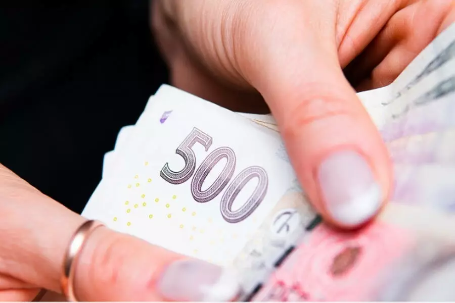 Размер ежегодных льгот работникам в Чехии ограничат 20000 крон