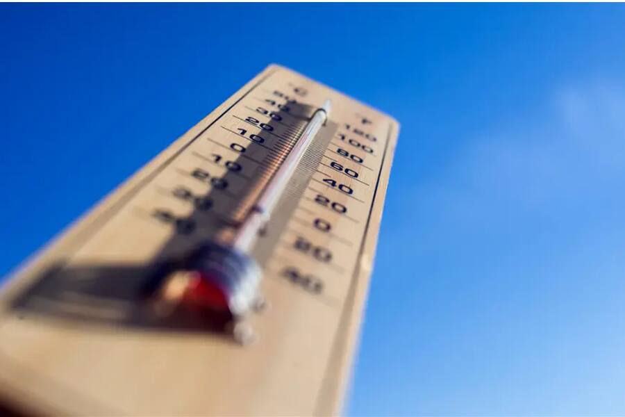 Чехию ждут летние выходные, в воскресенье температура воздуха достигнет 27 градусов