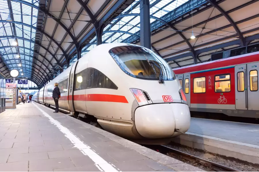 Из-за забастовки машинистов поездов в Германии страдают и пассажиры из Чехии