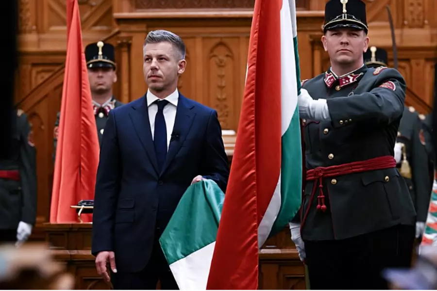 В Венгрии начал работу новый парламент после падения эпохи Орбана
