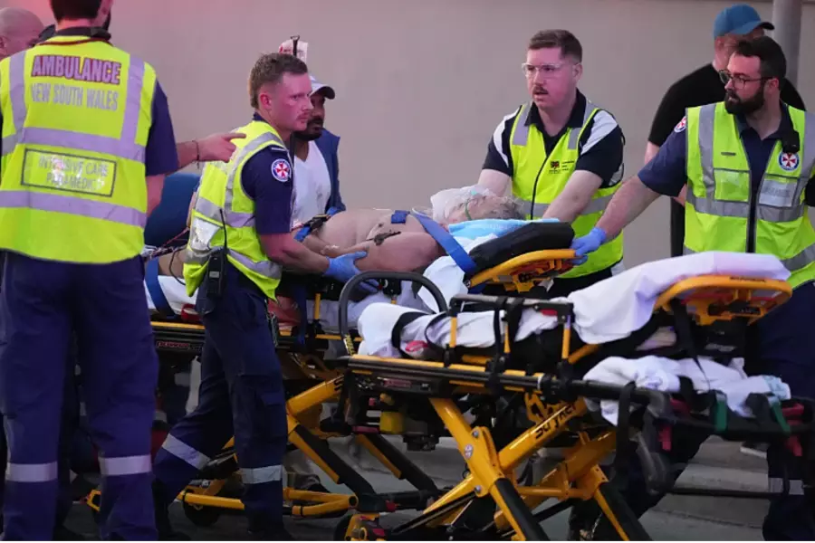 Стрельба на Бондай-Бич в Австралии: полиция считает атаку терактом