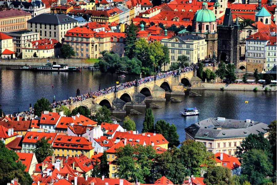 Прага создала туристическую стратегию до 2027 года
