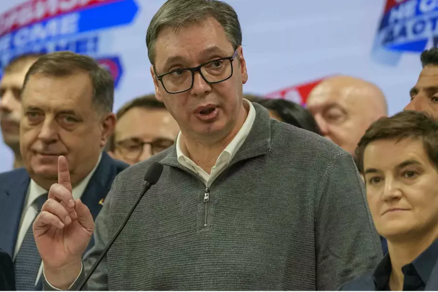 На парламентских выборах в Сербии победила коалиция президента Вучича