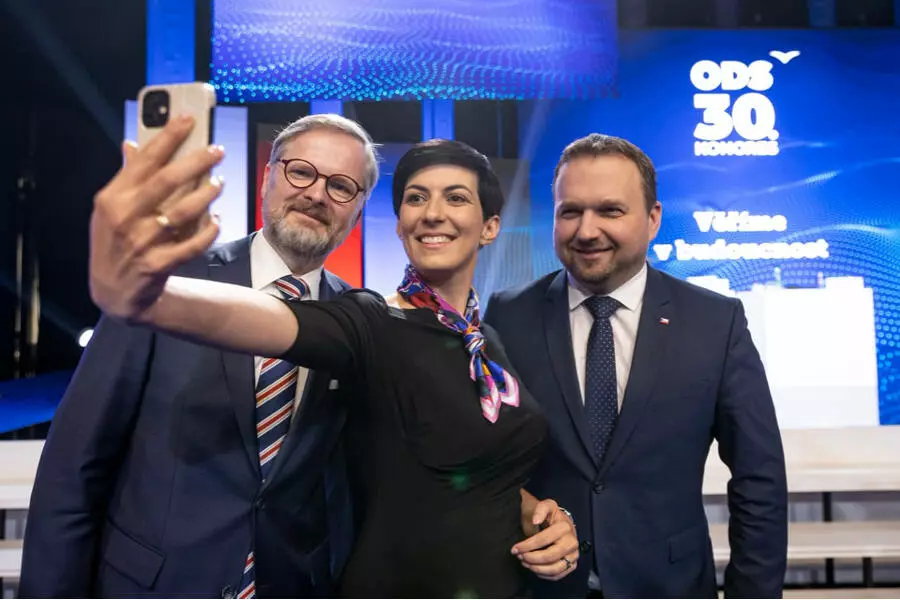 ODS, KDU-ČSL и TOP 09 объединяются под флагом SPOLU к европейских выборов 2024 года