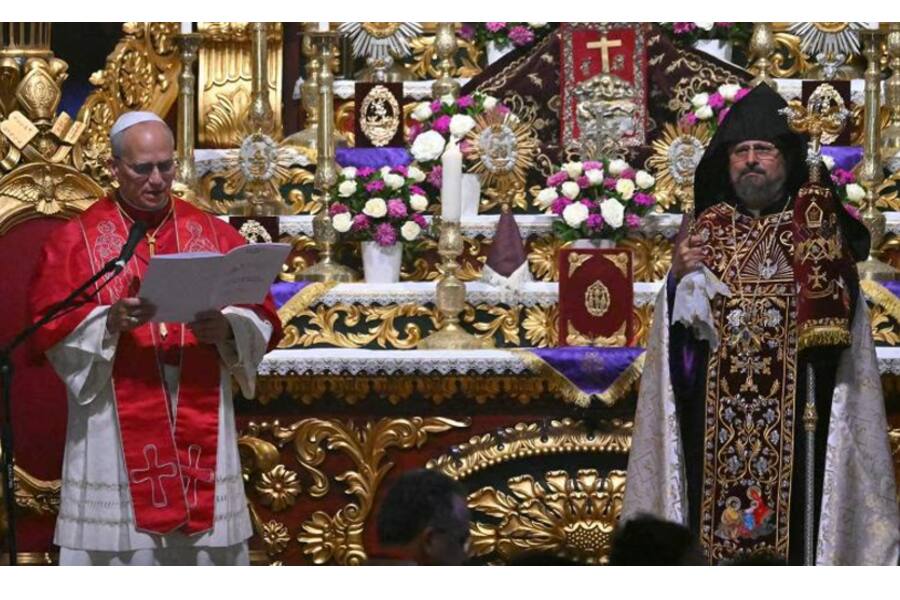 В Стамбуле Папа Лев XIV и Патриарх Варфоломей провели совместную молитву за единство христиан