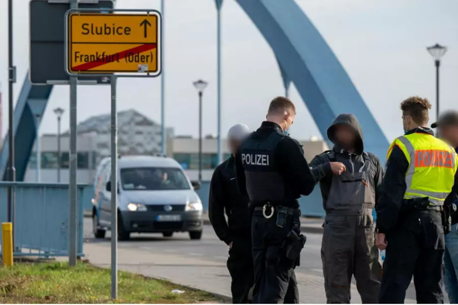 Консерваторы из ХДС/ХСС призвали восстановить контроль на всей немецкой границе