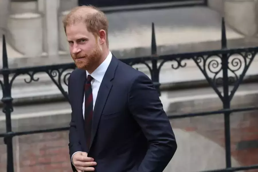 Принц Гарри и другие знаменитости заплатят £11 млн после проигрыша Daily Mail