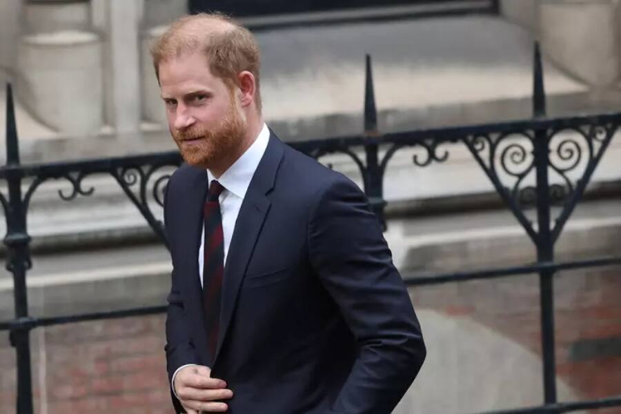Принц Гарри и другие знаменитости заплатят £11 млн после проигрыша Daily Mail
