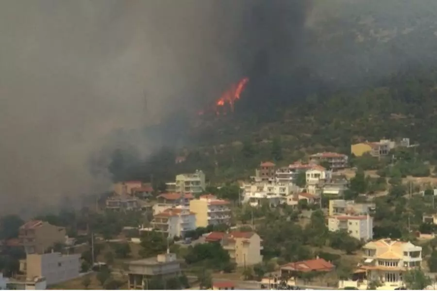 В Греции сгорела территория размером с Прагу, крупнейшие пожары вблизи Афин