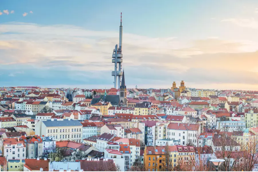 Разрыв между ценами на жилье в Праге и заработной платой в 2023 году вновь вырос