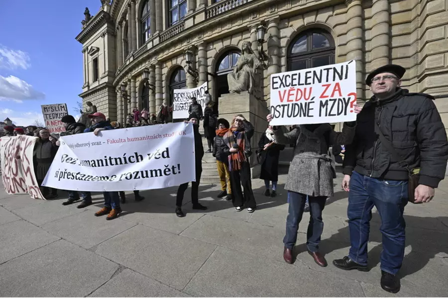 Исследование: интенсивность социально-экономических протестов в Чехии растет