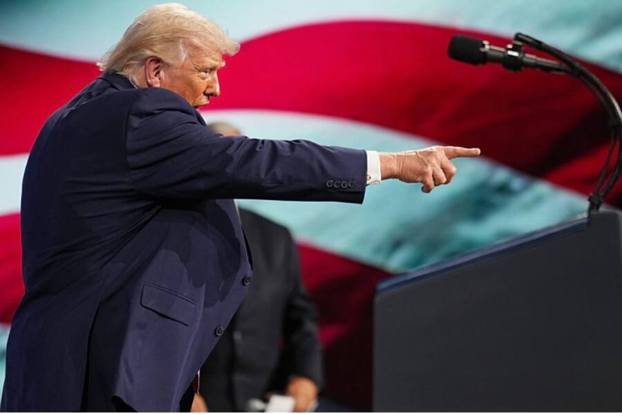 «Откройте пролив — или будете жить в аду»: жёсткое заявление Трампа