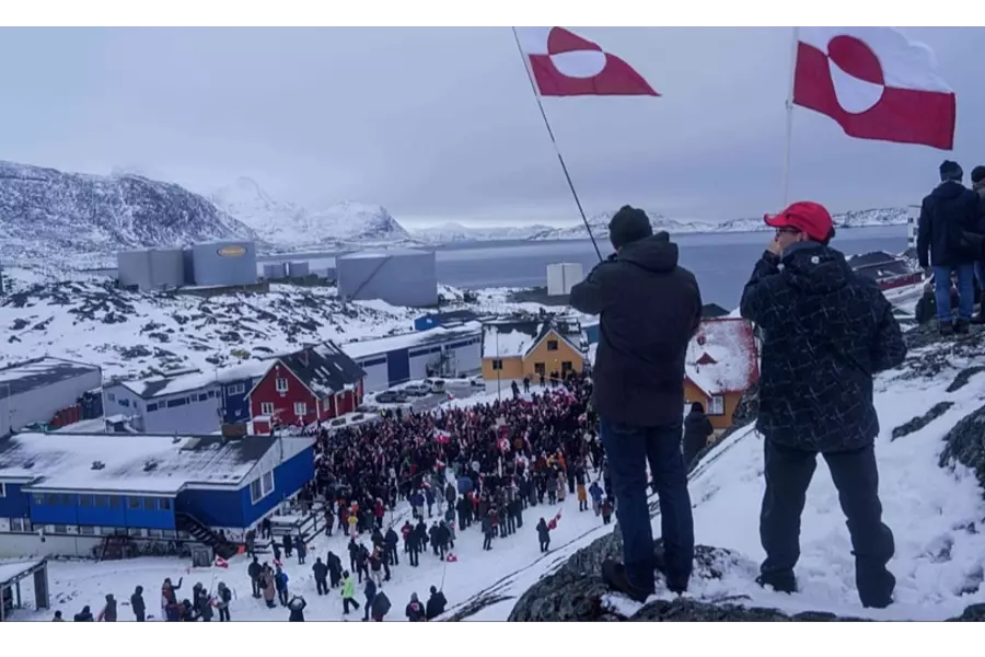 Тысячи жителей Гренландии вышли на протест против планов Трампа