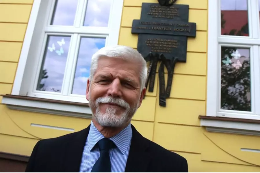 Президент Чехии Павел получил царапину лица во время стрельбы из ружья