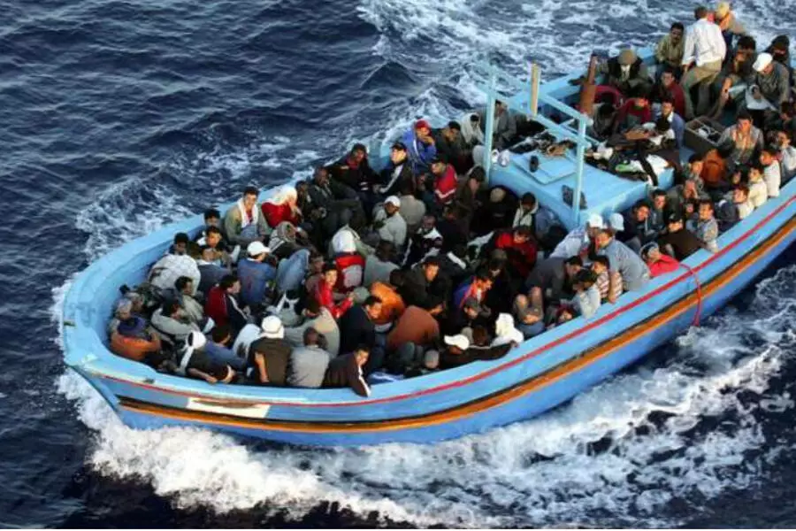 Количество мигрантов на сицилийском острове увеличивается с каждым днем