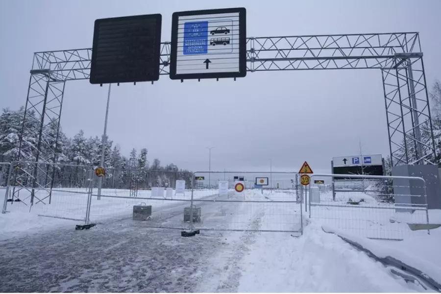 Финляндия решила продлить закрытие границы с РФ до 14 апреля