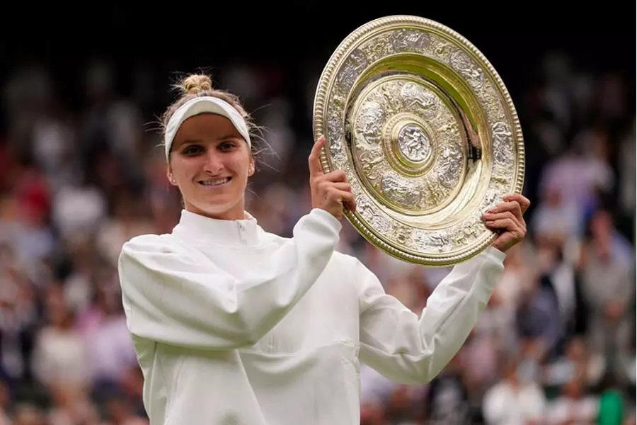 Уимблдон 2023: Победу на теннисном турнире в Лондоне получила чешка Маркета Вондроушова