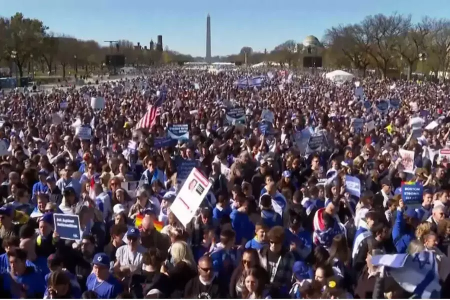 Около 300 000 человек вышли на митинг в Вашингтоне в поддержку Израиля
