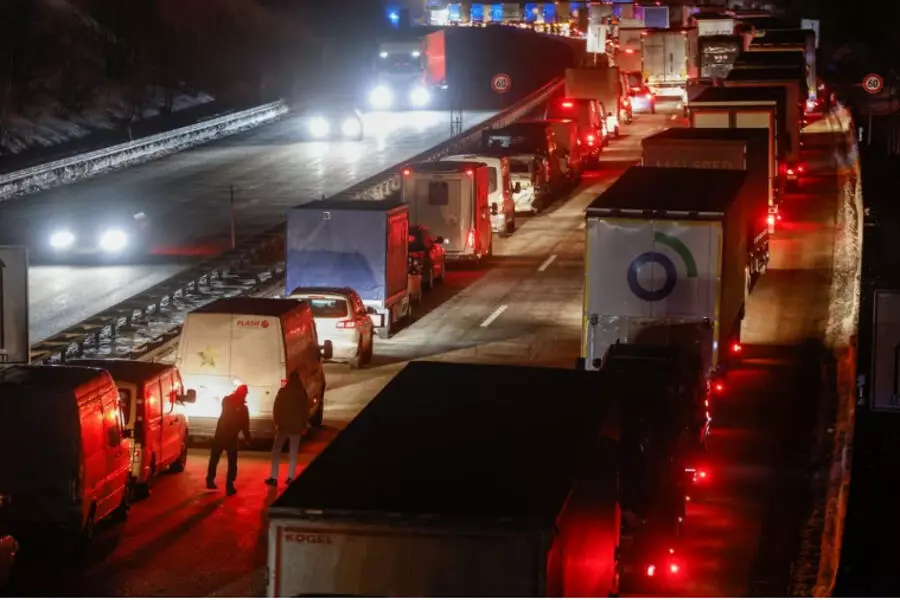 В ДТП в Германии недалеко от границы с Чехией пострадали 16 человек