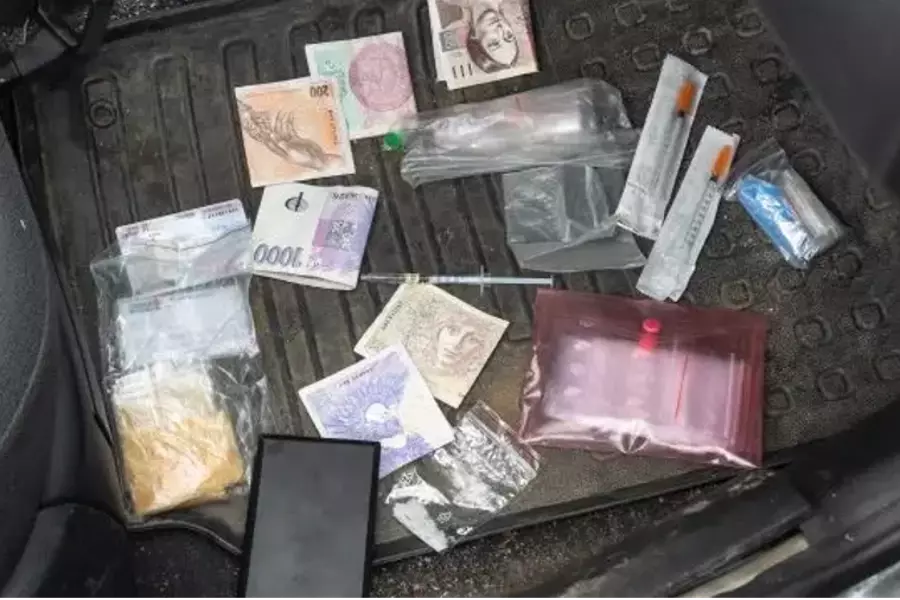 В Таборе задержали 8 человек по подозрению в торговле метамфетамином