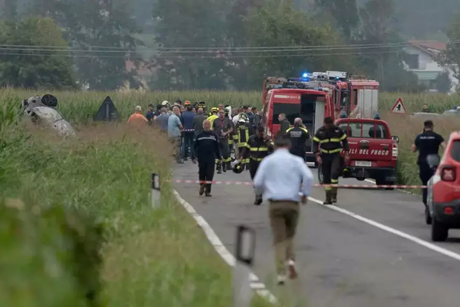 Пятилетняя девочка погибла в Турине из-за крушения самолета ВВС Италии
