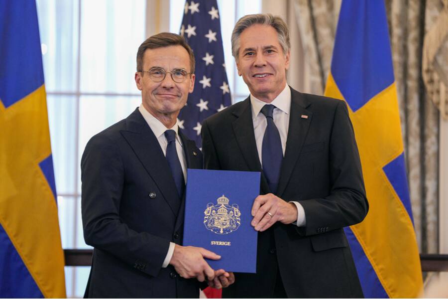Швеция в НАТО, вчера ее премьер-министр подписал в США протокол о присоединении