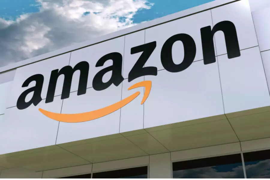 Правительство США подало в суд на Amazon