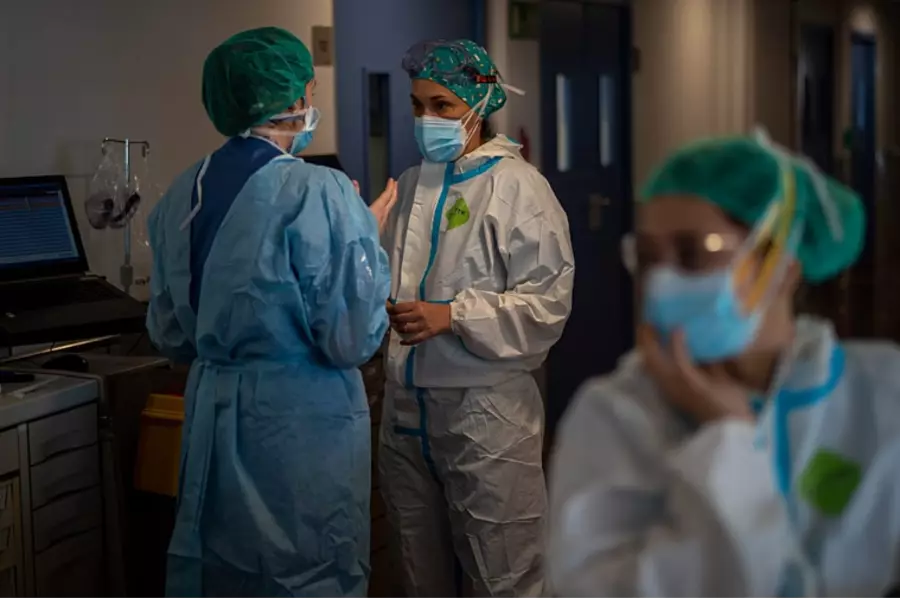 Испания возвращает всеобщее здравоохранение: доступ расширен для мигрантов