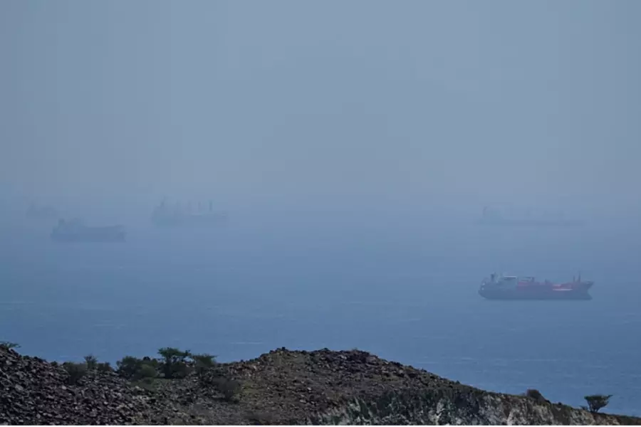 Иран показал видео абордажа судов в Ормузском проливе