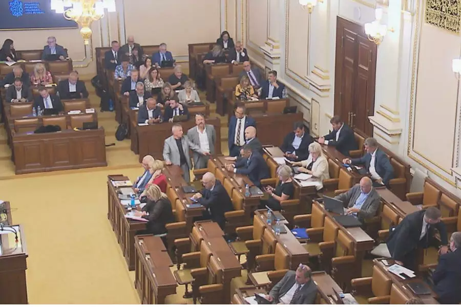 Чешские депутаты начали голосование за пакет консолидации